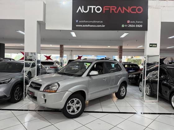 HYUNDAI TUCSON 2.0 MPFI GLS 16V 143CV 2WD FLEX 4P AUTOMÁTICO HYUNDAI TUCSON 2.0 MPFI GLS 16V 143CV 2WD FLEX 4P AUTOMÁTICO